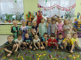 ДЕНЬ РОЖДЕНИЯ СНЕГОВИКА ДЕНЬ РОЖДЕНИЯ СНЕГОВИКА.